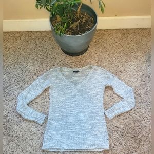 American Eagle V-Neck Sweater Women's Sz Lg